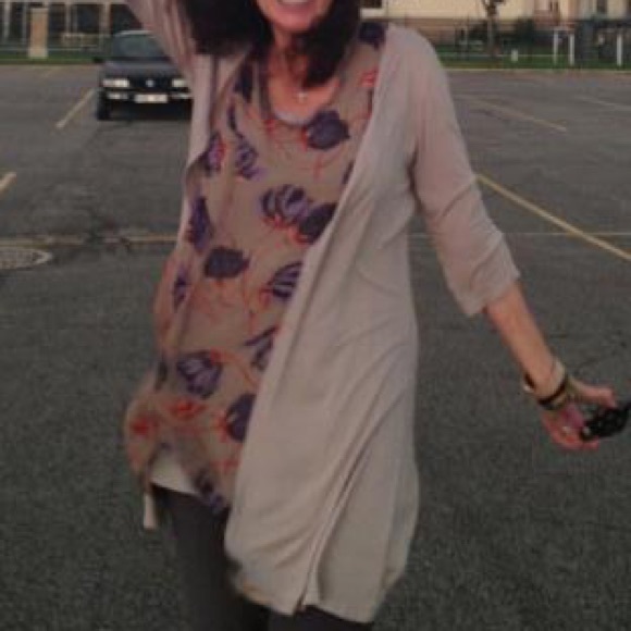 Neesh by D.A.R blouse - Picture 2 of 2